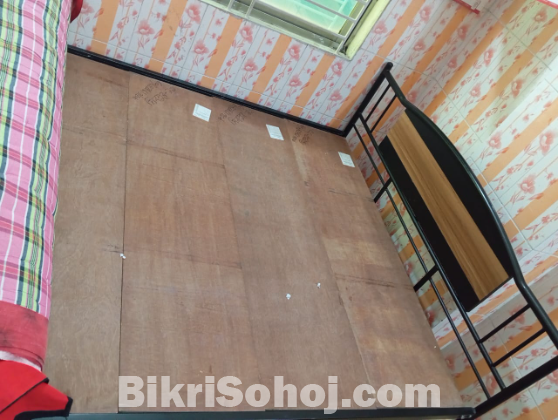 Rod Iron bed